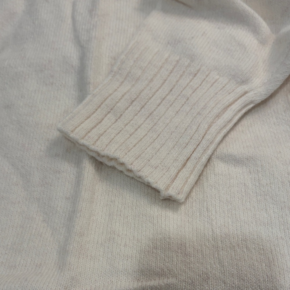 Old Navy Chalk Heather SoSoft Turtleneck Sweater/NWT/XL - Picture 7 of 15